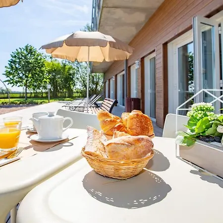 Hotel Vacanceole - Le Domaine Du Mont - Mont St Michel