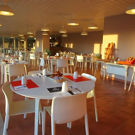 ホテル Vacanceole - Le Domaine Du Mont - Mont St Michel 3*