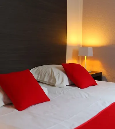 ホテル Vacanceole - Le Domaine Du Mont - Mont St Michel 3*