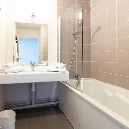 Vacanceole - Le Domaine Du Mont - Mont St Michel ホテル 3*